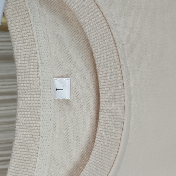 Cowgirl Graphic Thermal Lined Sweatshirt - Picture 3 of 12